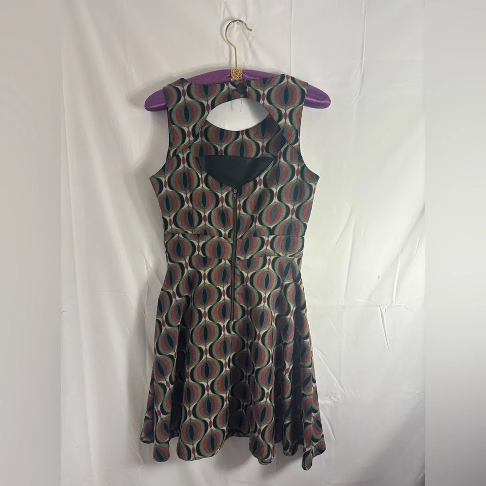 ANTHRO Louche Sleeveless Boho Art Deco Open Back Retro Midi Skater Dress Size S - Picture 1 of 13